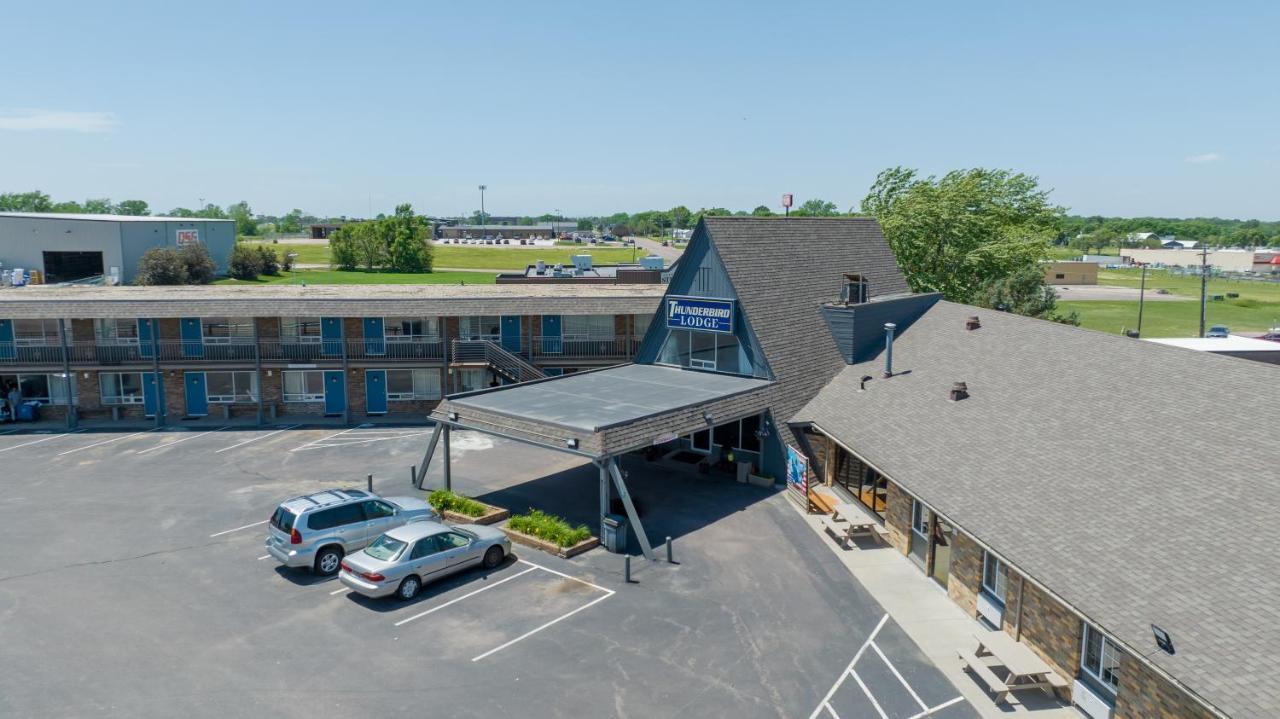 Thunderbird Lodge Mitchell Exterior photo